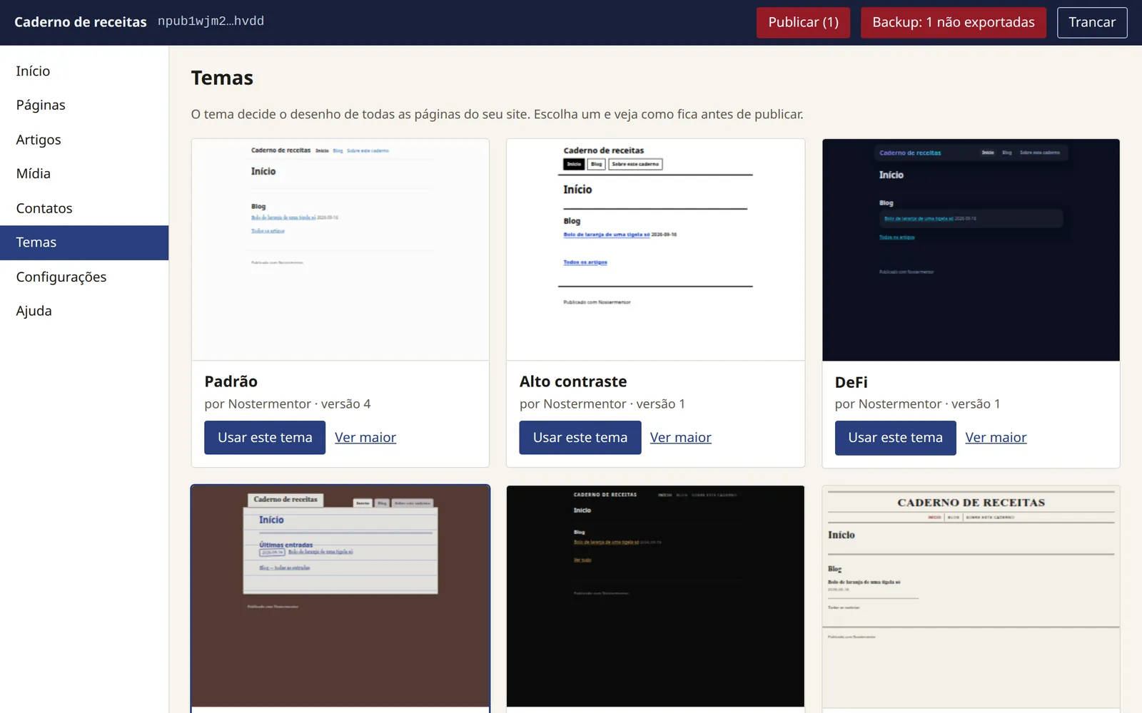A tela Temas: cada cartão mostra o mesmo site com um tema diferente e o botão "Usar este tema".